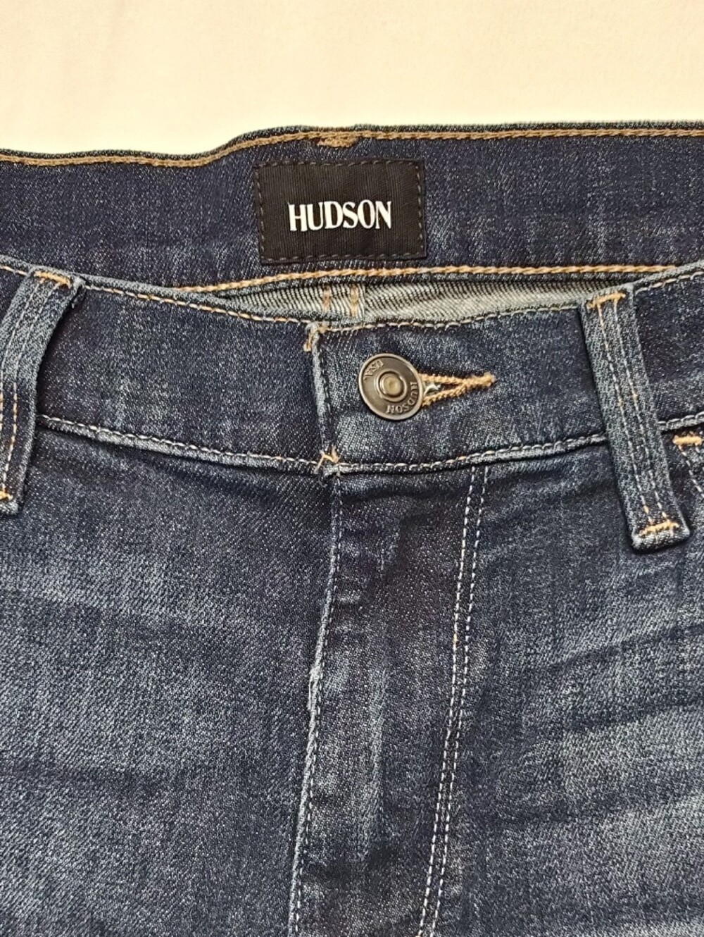 Hudson Natalie Skinny Jeans Size 30